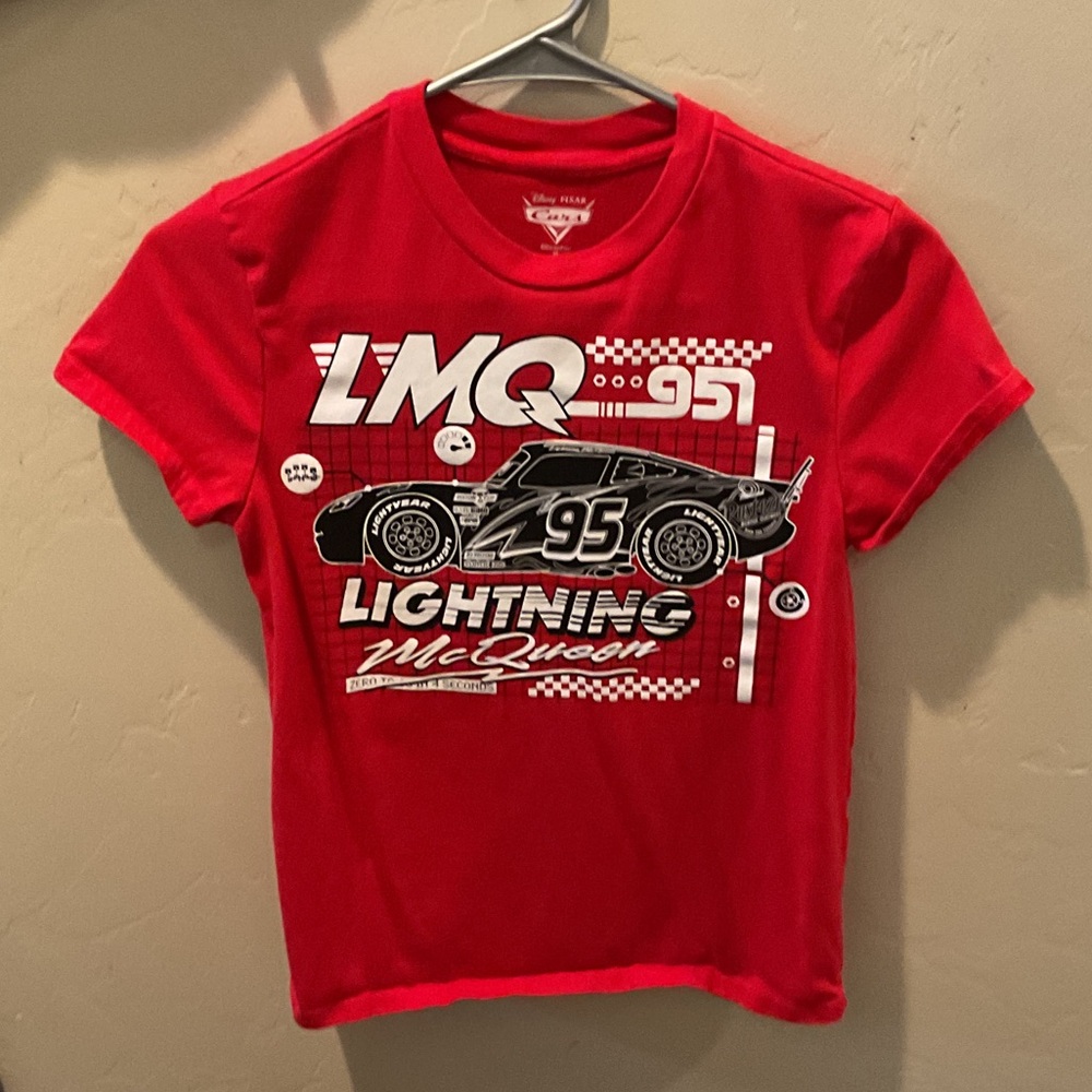 Disney Pixar Cars Lightning McQueen Red Graphic Tee